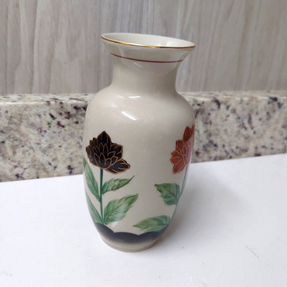 Andrea By Sadek Round Biege Vintage Vase with Colorful Flowers Gold Trim